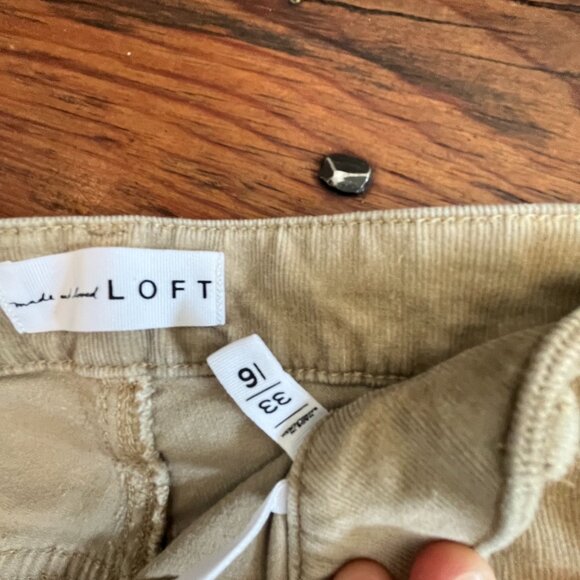 LOFT Tan Skinny Pants - Picture 2 of 5
